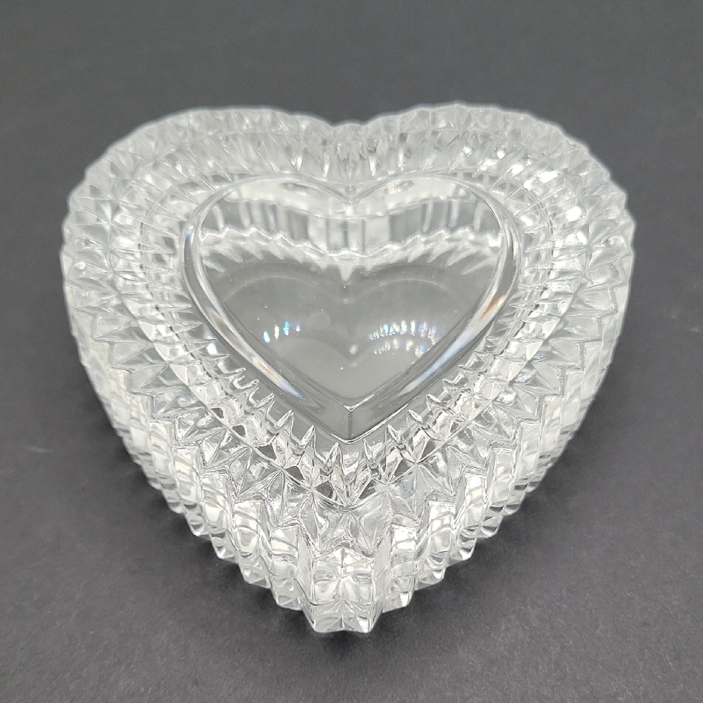 Heart-Shaped Crystal Trinket Box
